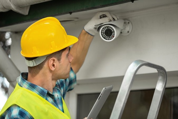Prima di essere installate in azienda, le telecamere devono essere autorizzate.