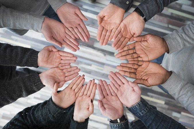 Le rappresentanze sindacali da coinvolgere per l'accordo nell'uso delle telecamere in azienda possono essere aziendali o territoriali.