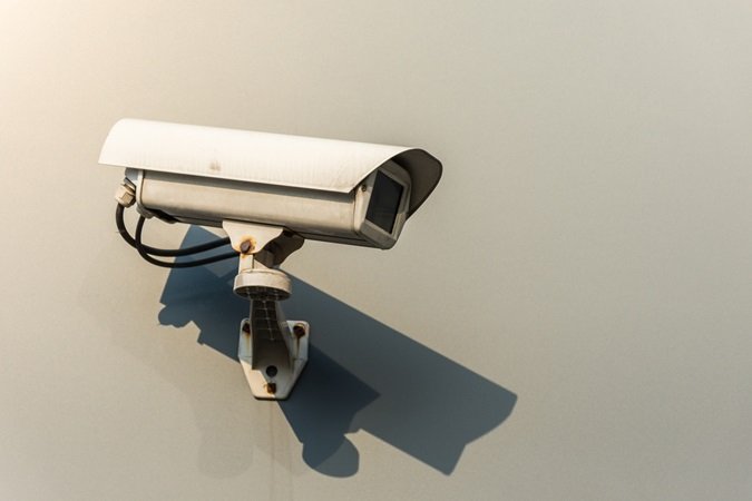 Telecamere in azienda e GPS per tracciare la posizione dei mezzi richiedono autorizzazione.